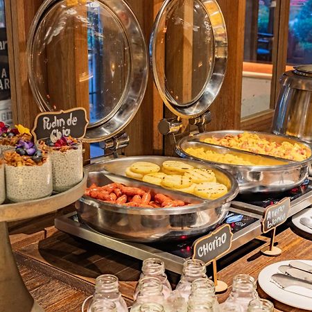 Ghl Bioxury Hotel Bogota Ngoại thất bức ảnh A breakfast buffet at a hotel