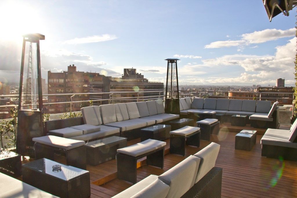 Ghl Bioxury Hotel Bogota Ngoại thất bức ảnh The rooftop bar at the Hilton Edinburgh International Conference Centre
